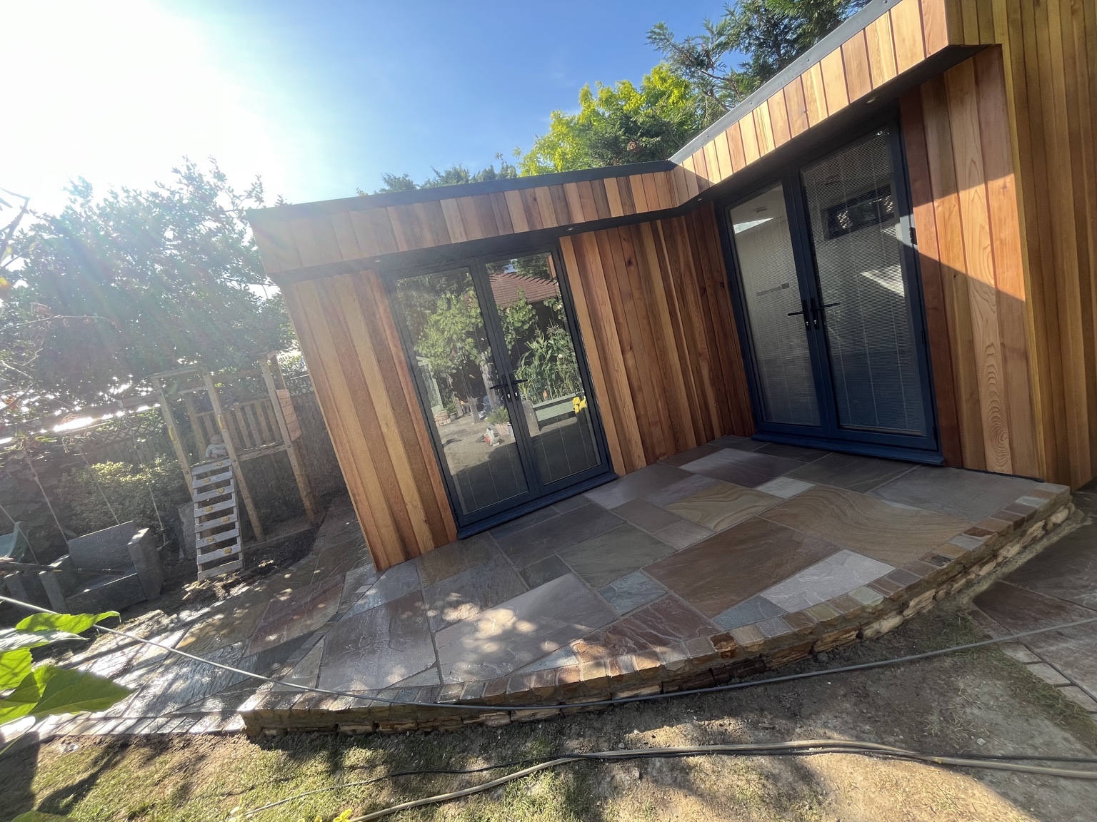 Cedar-clad garden outbuilding